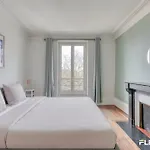 Village Charm in Alésia private room