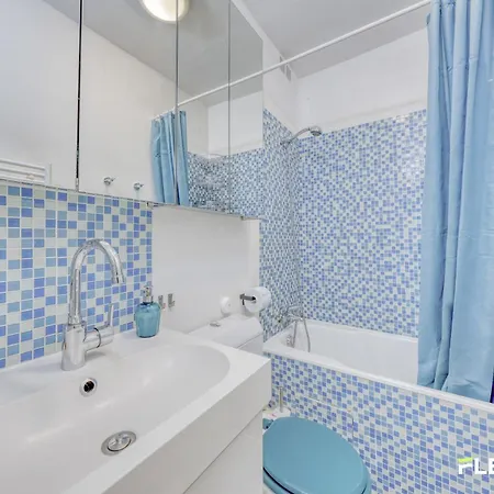 Village Charm In Alesia Private